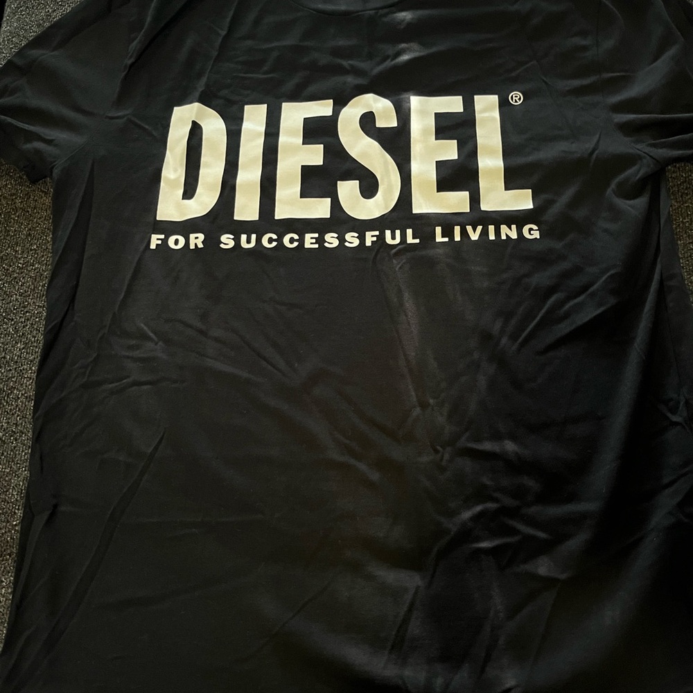 Diesel Black Short Sleeve Tee for Stylish Comfort